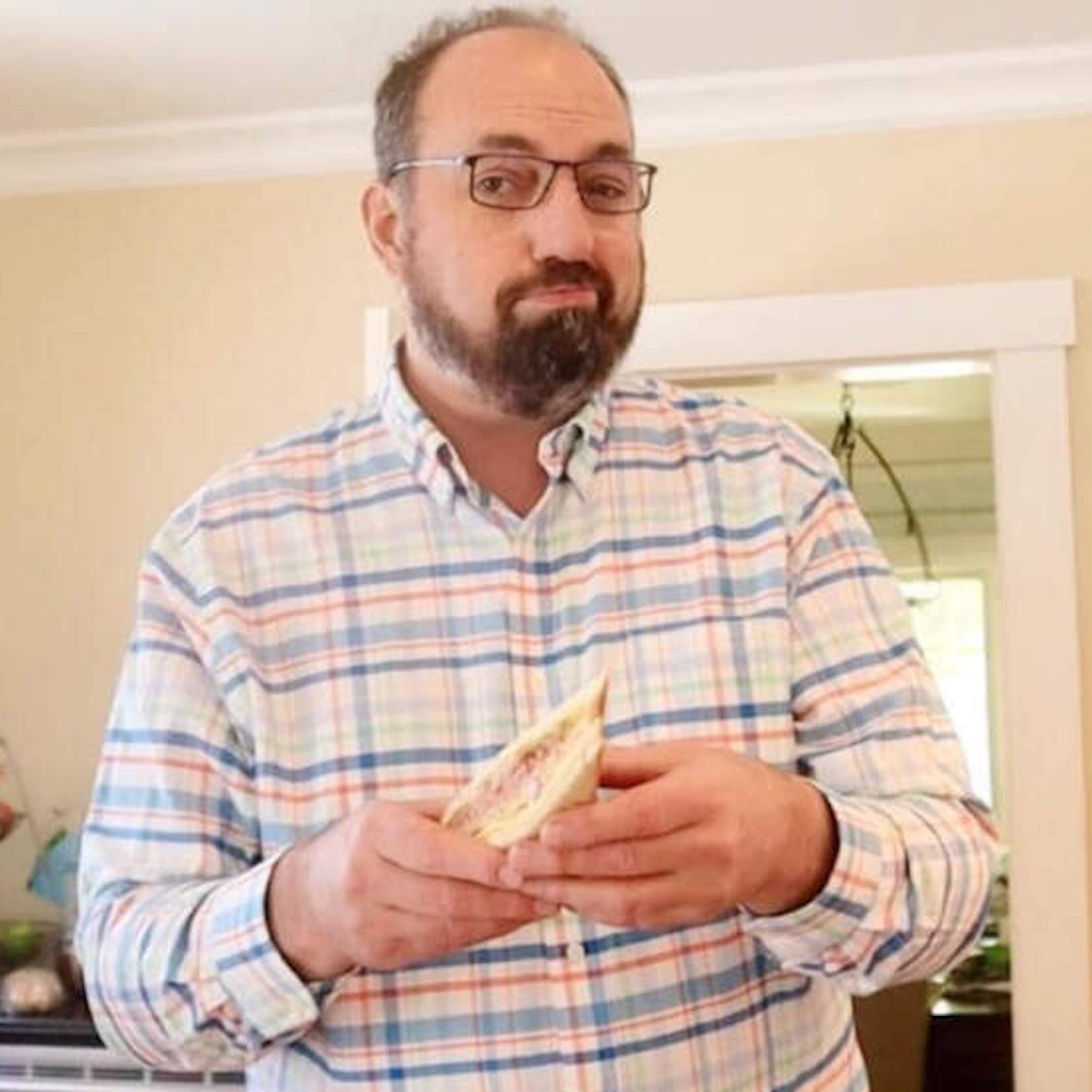 Episodes we love: Sandwiches of History - Endless Thread cover