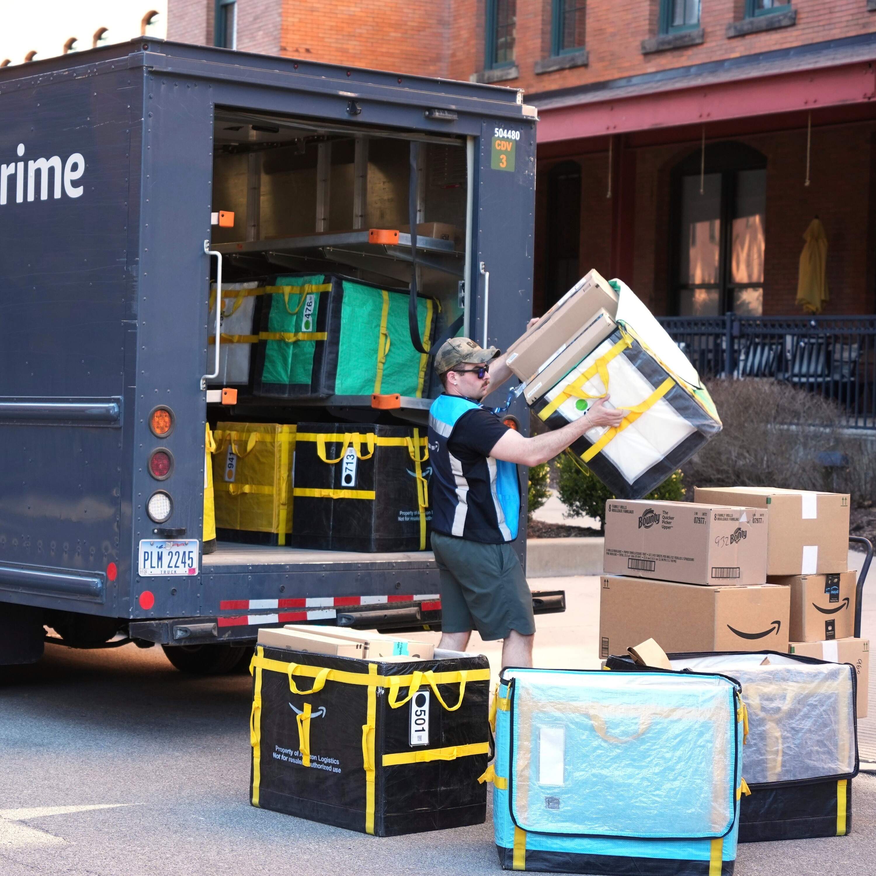 The Anvillain - Endless Thread cover