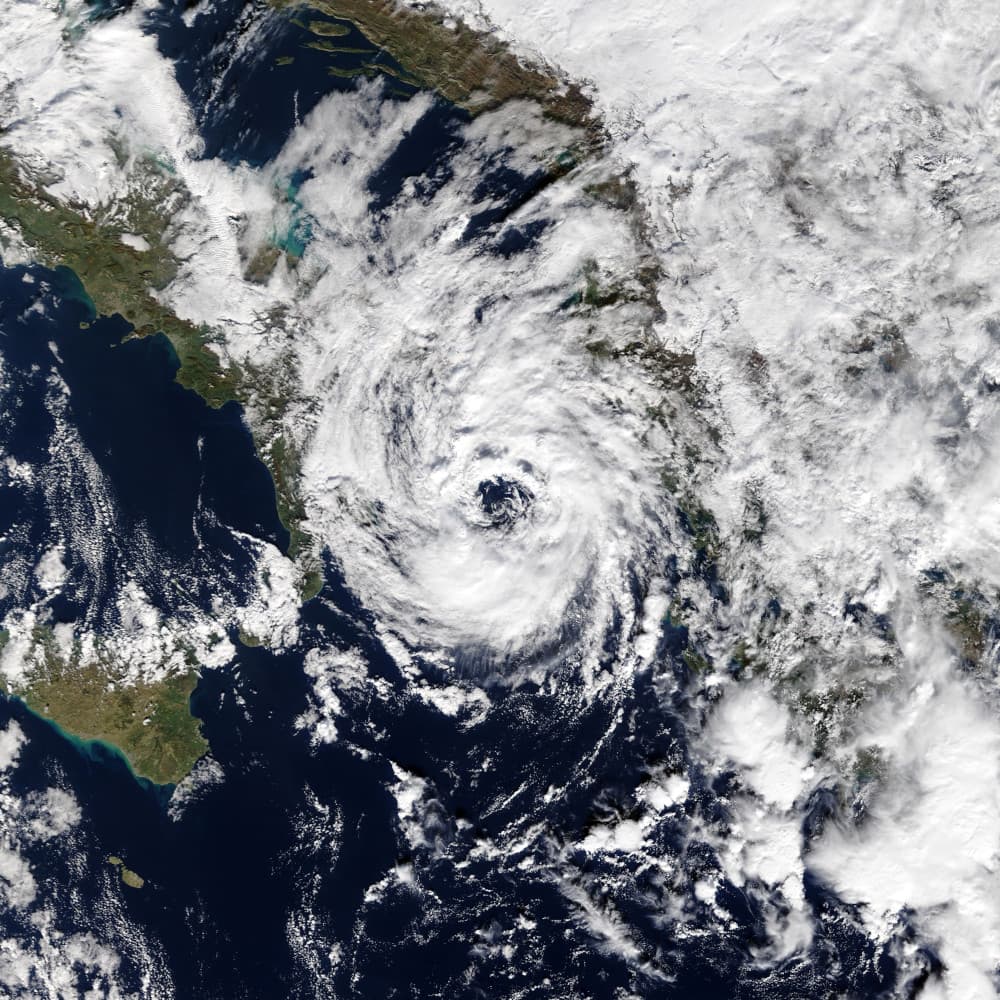 Medicanes - Schiff - Captain - Mannschaft cover