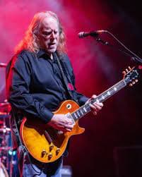 Episode #153 - Warren Haynes with Mojoe - Pigs in a Podcast cover