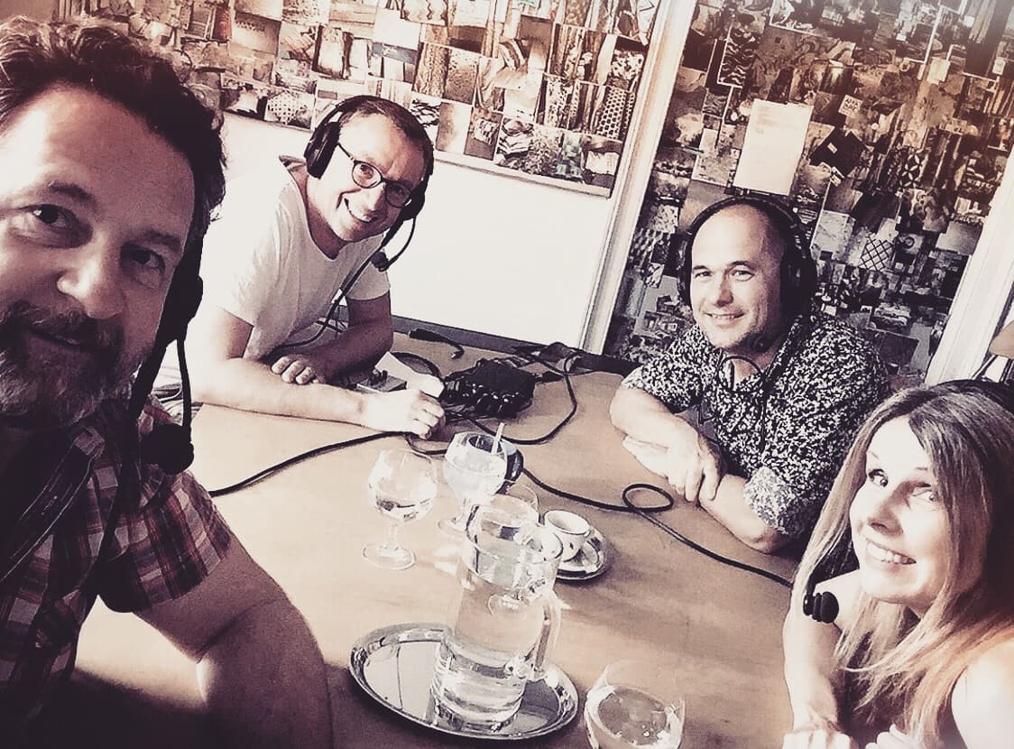 LUT084 Affabre Textildesign - Lobster und Tentakel cover