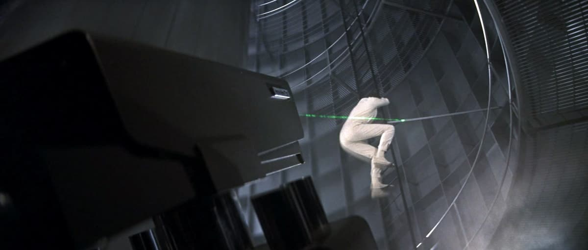 Minute 125: Escaped Animal Central Core - The Andromeda Minute Podcast cover