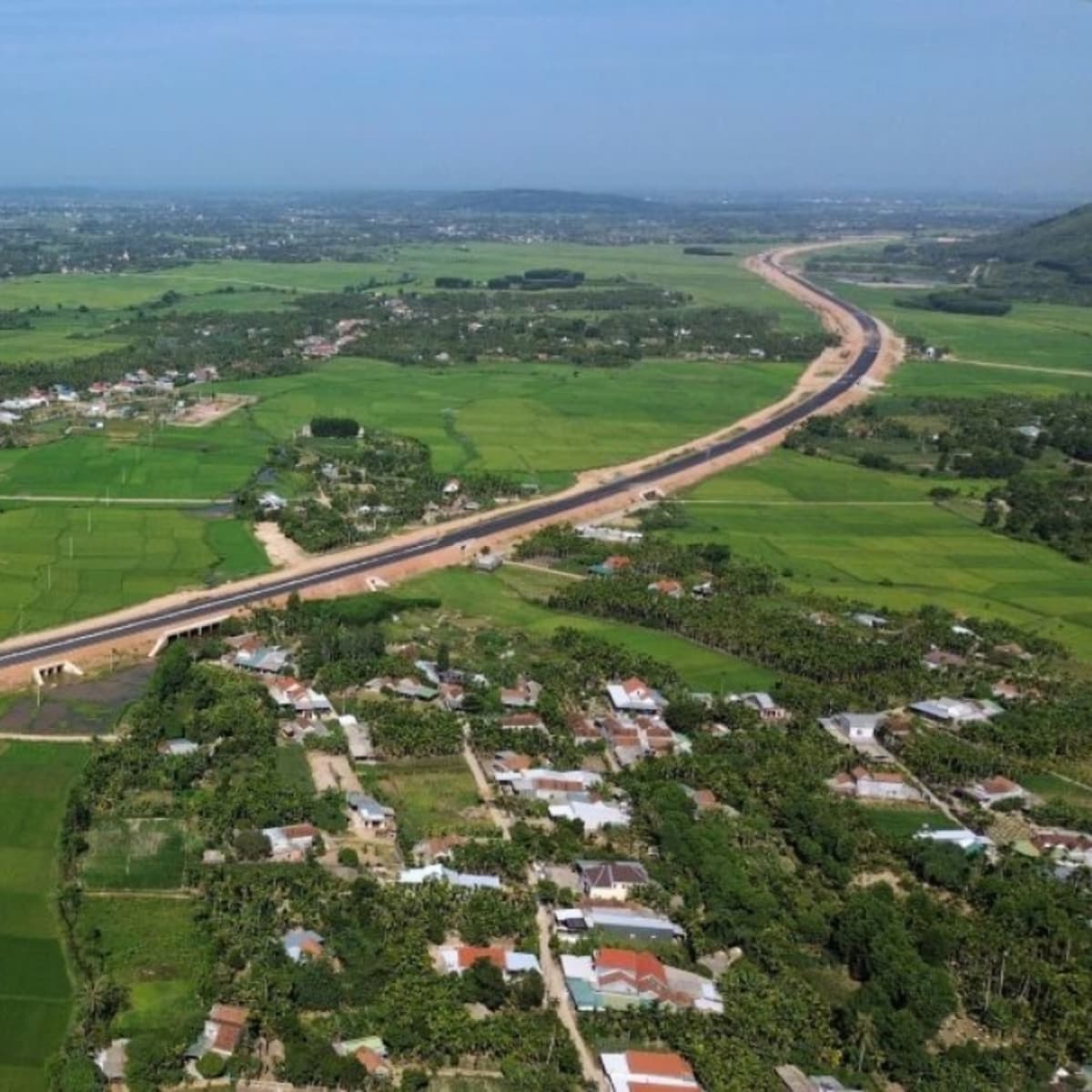 Dòng chảy Kinh tế - Ngành Xây dựng đẩy mạnh phân cấp, hợp tác phát triển hạ tầng - VOV - Kinh tế Tài chính cover