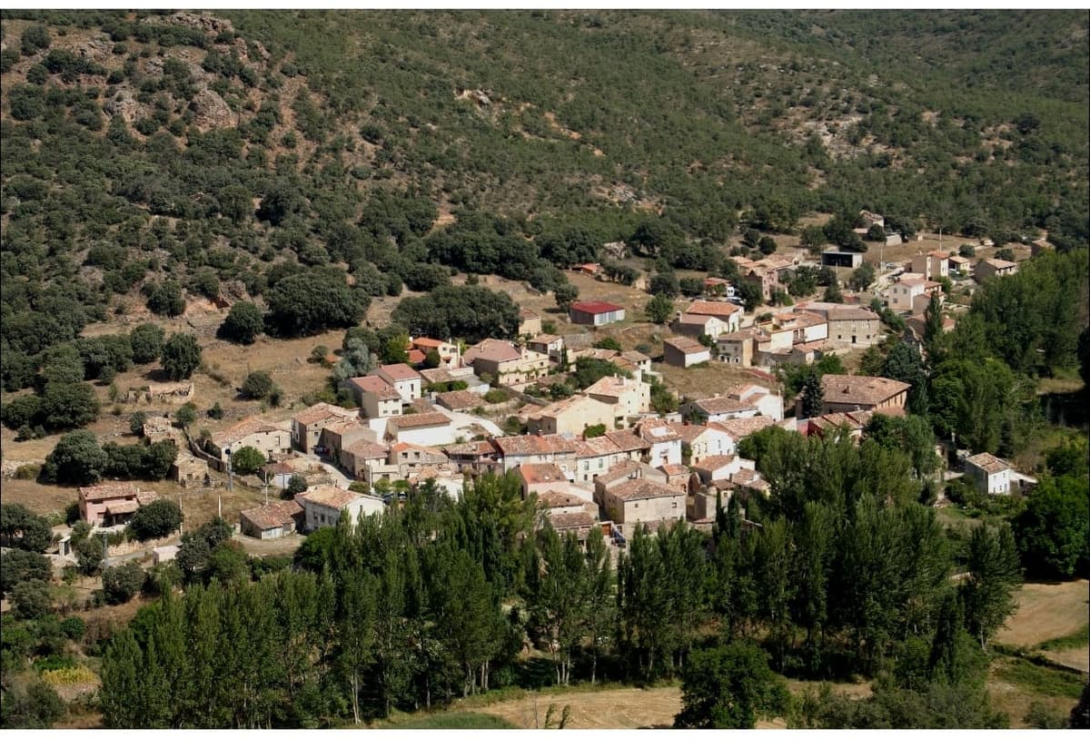 Pozancos (Guadalajara) - Cuerpos especiales cover