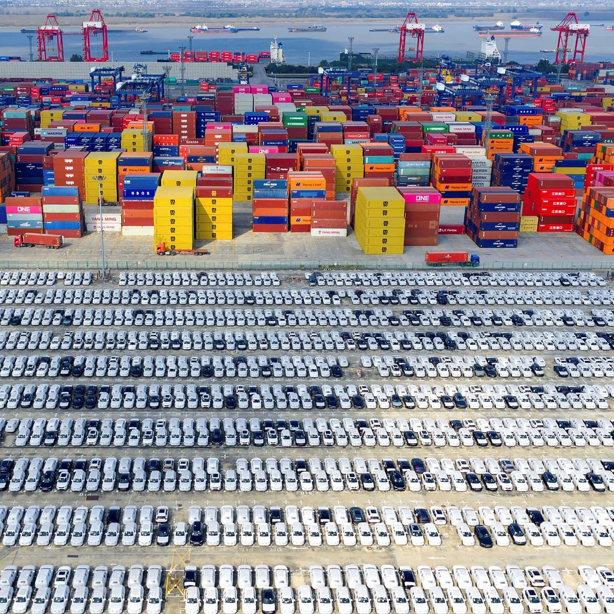 U.S. tariffs fail to dent China's trade surplus - Marketplace Morning Report cover