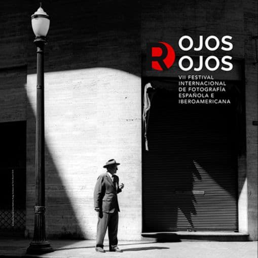 El Festival Ojos Rojos expone y analiza la fotografía con Brasil como país invitado - Radio 5 Actualidad cover