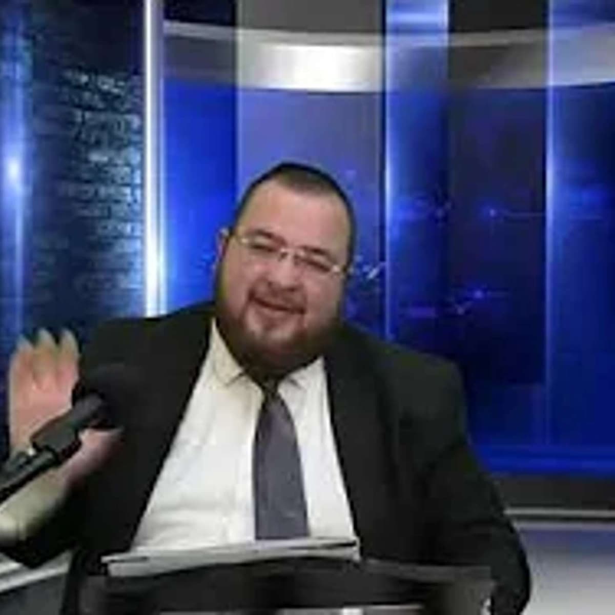 פורים מלחמה משיח השנה: רבינו דב קוק מצמרר 'ישועה כללית ומשיח בקרוב' פורים הזה סוף וקץ לאיראן ולגלות - הרב נפתלי ניסים cover